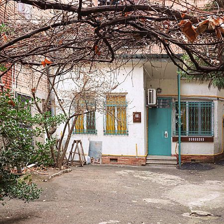 Wehost Heart Of Tbilisi Studio Exterior photo